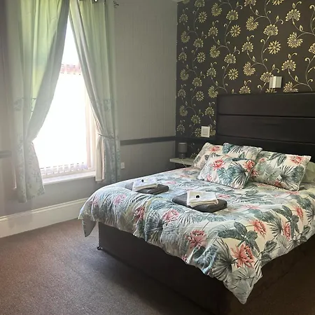 The Holmlea Guest house 3*