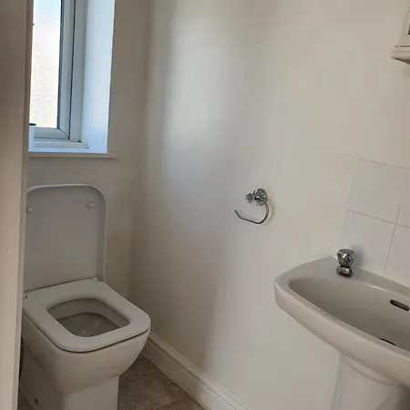 Apartment Flat *