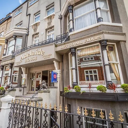 Adelaide House - Opposite Winter Gardens, Town Centre 3* Blackpool