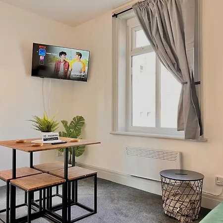 Two-bedroom Next To Winter Gardens With Free On-site Parking, * Blackpool