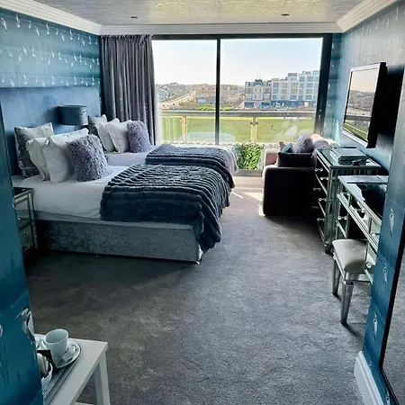 Pensjonat Number One South 5*