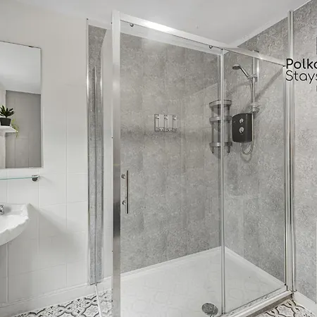 Appartamento Polkadot Winter Gardens - Large Modern In By Polkastays