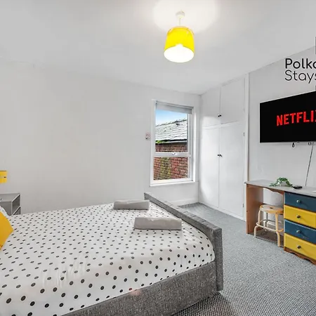Polkadot Winter Gardens - Large Modern In By Polkastays Appartamento Blackpool