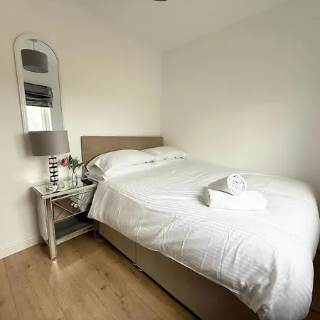 Lytham House Retreat - Free Parking