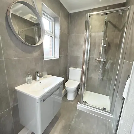 Lytham House Retreat - Free Parking * Blackpool