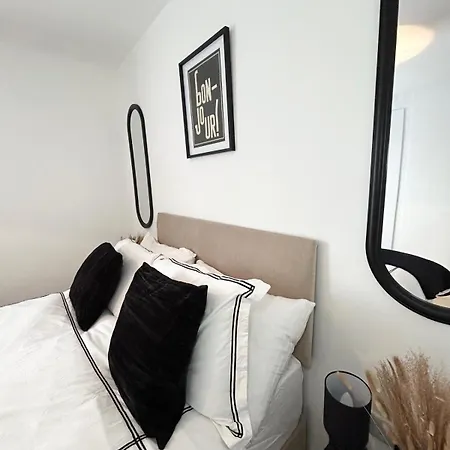 Holiday home Lytham House Retreat - Free Parking Blackpool