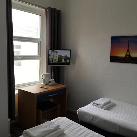 Otel Oyo Wave Crest Blackpool
