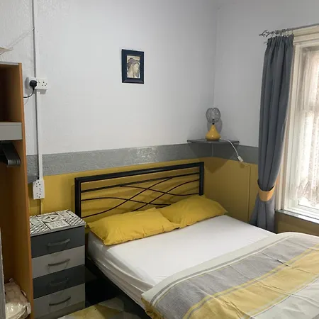 Pensionat Hornby Villa- 4star B&b-couples & Families Only Blackpool
