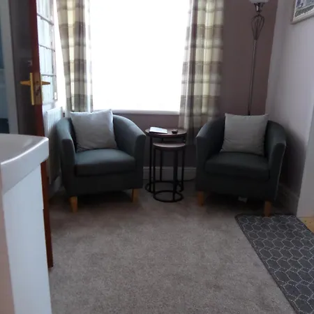 Nathans Bed & Breakfast Blackpool