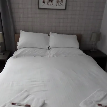 Nathans Bed & Breakfast Blackpool