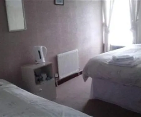 Hotel Roselea - St Chads 2*