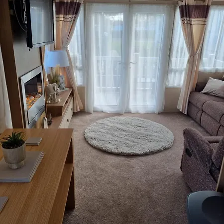 Private Caravan To Hire - Marton Mere Haven Village * Blackpool