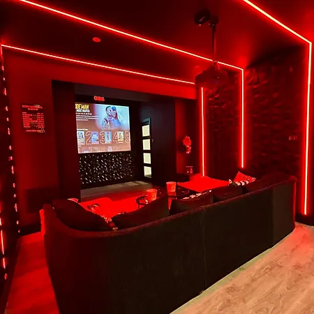 Holiday home New - The Fun House - Private Nightclub Blackpool