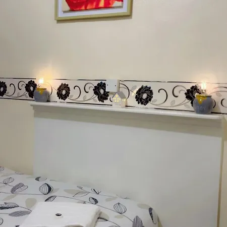 Fern - Road Hotel 2*