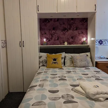 Fern - Road Hotel Blackpool