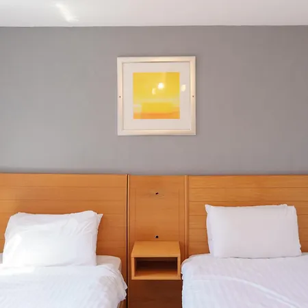 The Royal Alexandra By Compass Hospitality