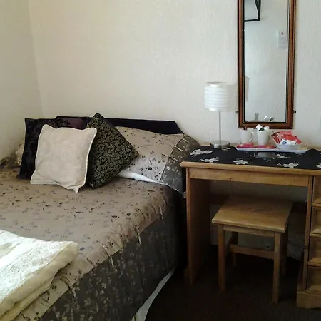 Bed & Breakfast Windsor House