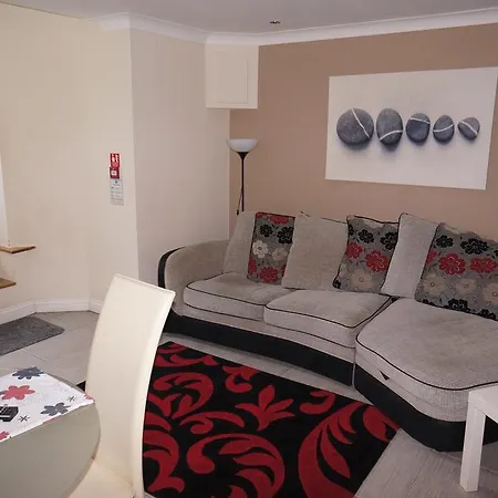 Apartment South *