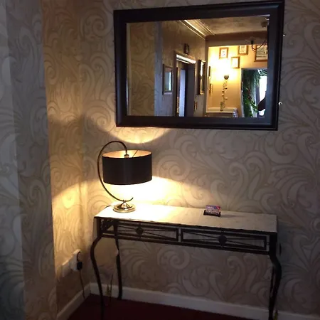 Corona Blackpool 4* Blackpool