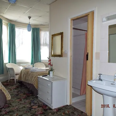 Blencarn Guest house 2*