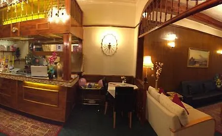 Guest house Fortuna House 2*