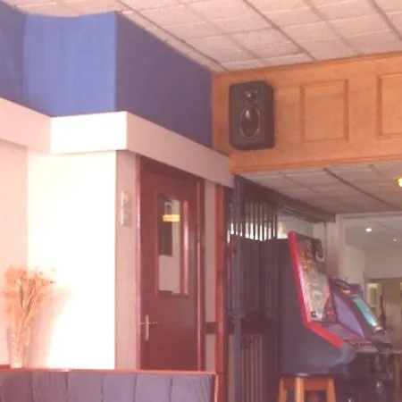 Kingsway 3* Blackpool