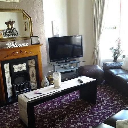 Windsor House Bed & Breakfast *