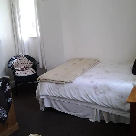 Bed & Breakfast Windsor House