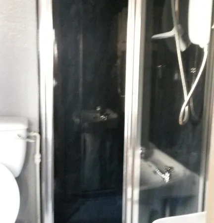 The Derby Guest house 3*