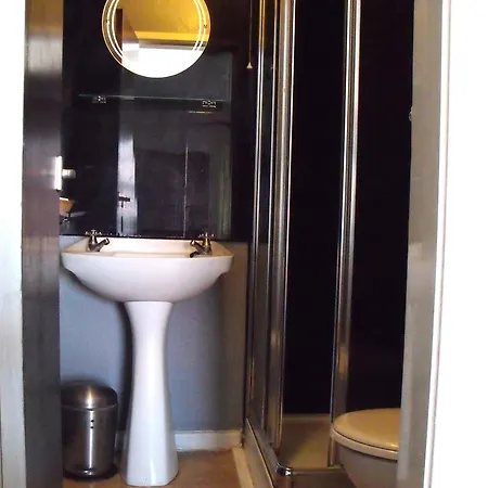 Guest house The Derby 3*