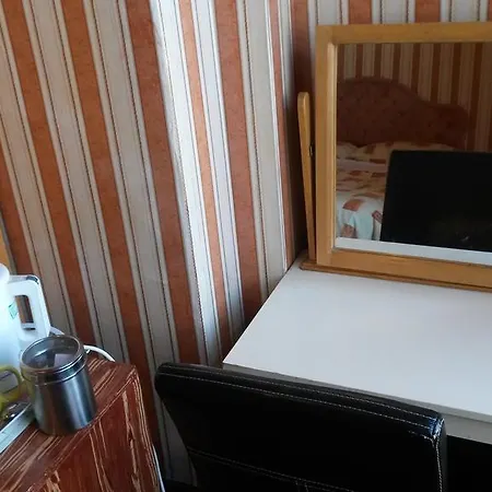 Summerville Bed & Breakfast Blackpool