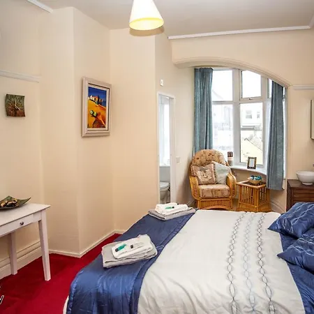 No. 14. Bed & Breakfast