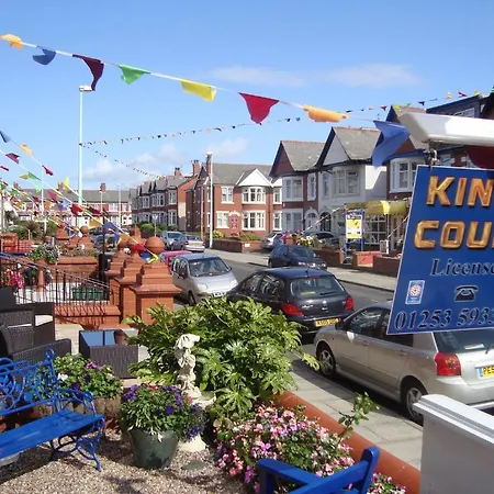Kings Court Families & Couples 3* Blackpool