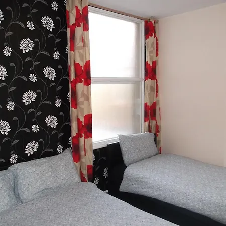 Bed & Breakfast Derwent 3*