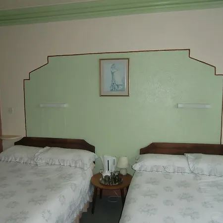 St Ives Hotel