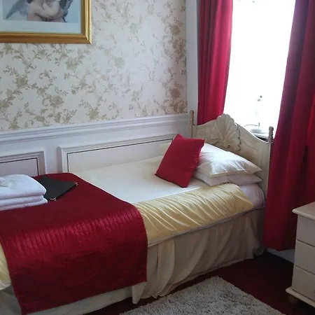 The Brema Bed & Breakfast 3*