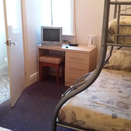 Hotel Airedale 2*