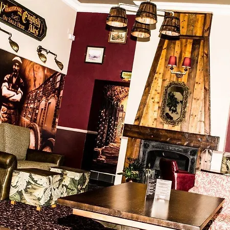 Bloomfield Brewhouse 3*