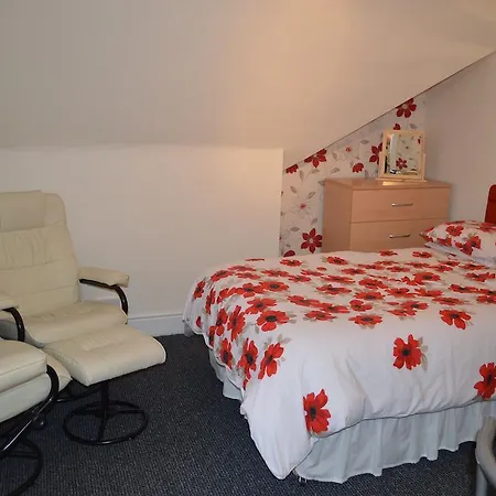 Apartment Ayrton House *