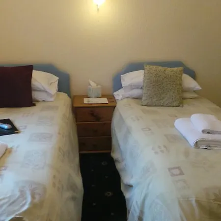 Hotel The Brioni 3*