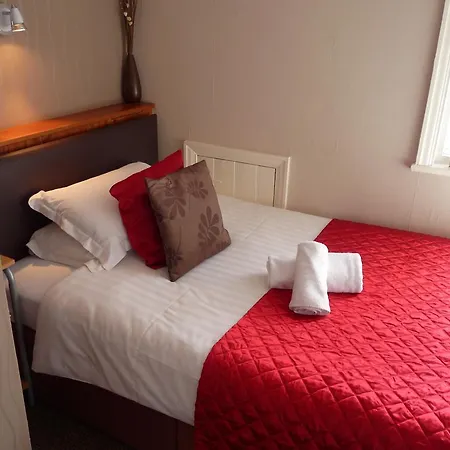 Hotel The Cumbrian 3*