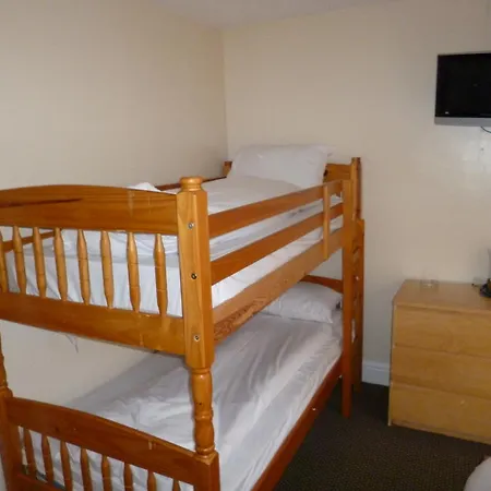 Bed & Breakfast The Lark 2*