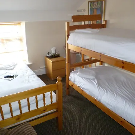 Bed & Breakfast The Lark Blackpool