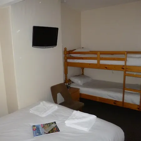 Bed & Breakfast The Lark Blackpool