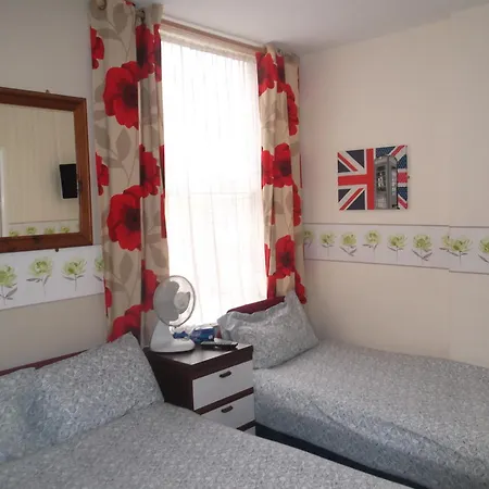 Bed & Breakfast Derwent Blackpool