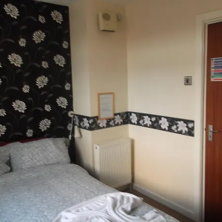 Bed & Breakfast Derwent Blackpool