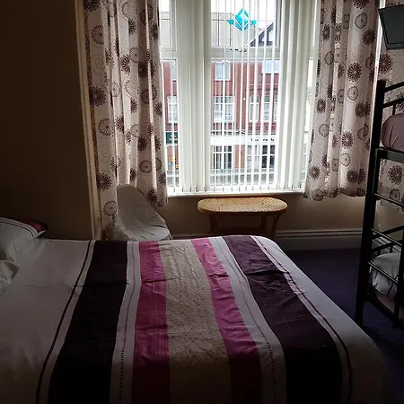 Kings Court Families & Couples Blackpool