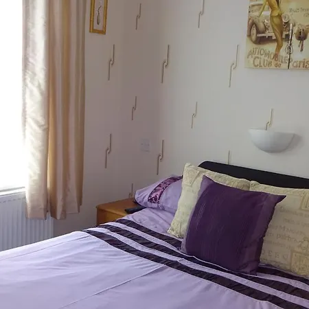 Bed & Breakfast Kings Court Families & Couples Blackpool