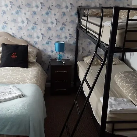 Hotel Uk Travel & Hospitality Ltd Ta Canberra 3*