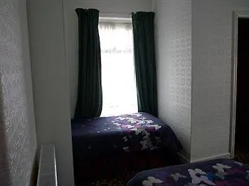 Bed & Breakfast The Cleveland 2*
